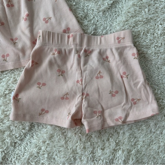 Gerber Ribbed Cherry Set - Picture 4 of 7